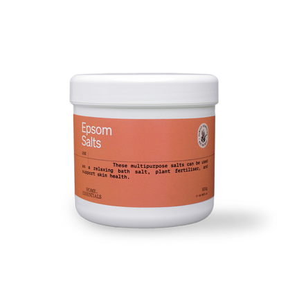 A front view of the Epsom Salts 500g Pot on white background