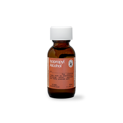 A Front view of the 50ml brown glass bottle of isopropyl alcohol on a white  background.